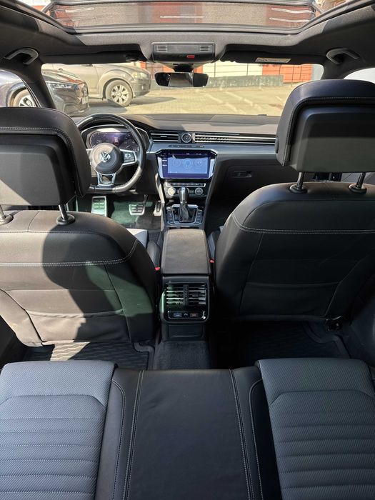 Volkswagen Passat 2018 R-Line