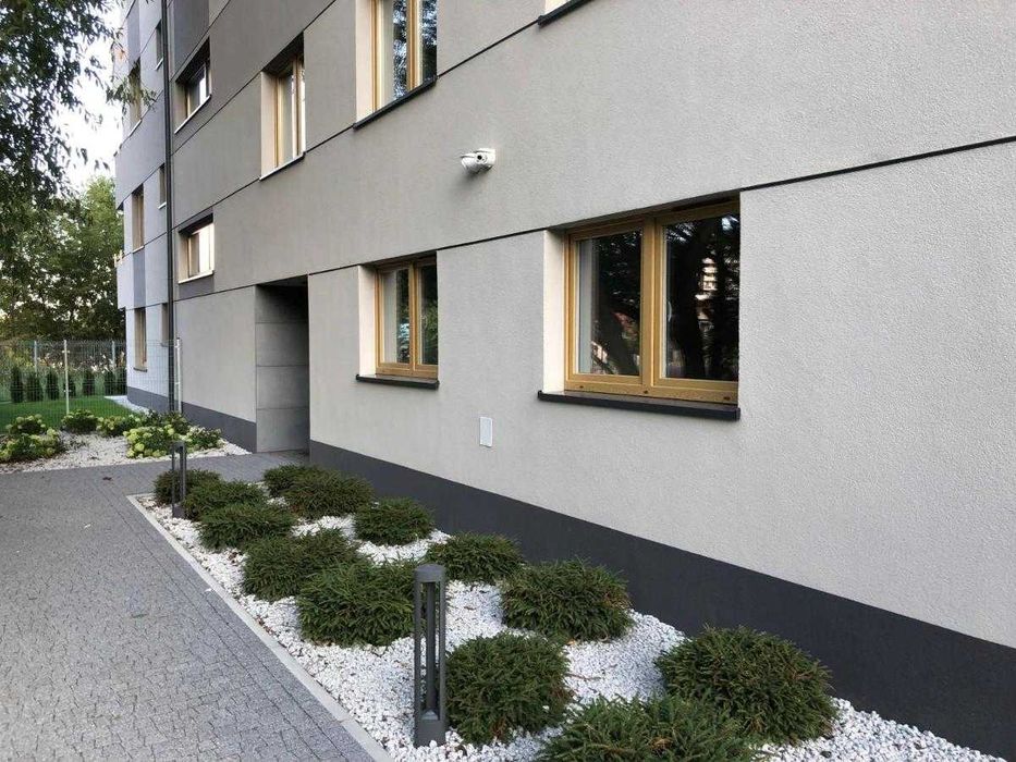 Na sprzedaż 2-pokojowe mieszkanie z ogródkiem – Kraków, Dębniki, ul. Pszczelna