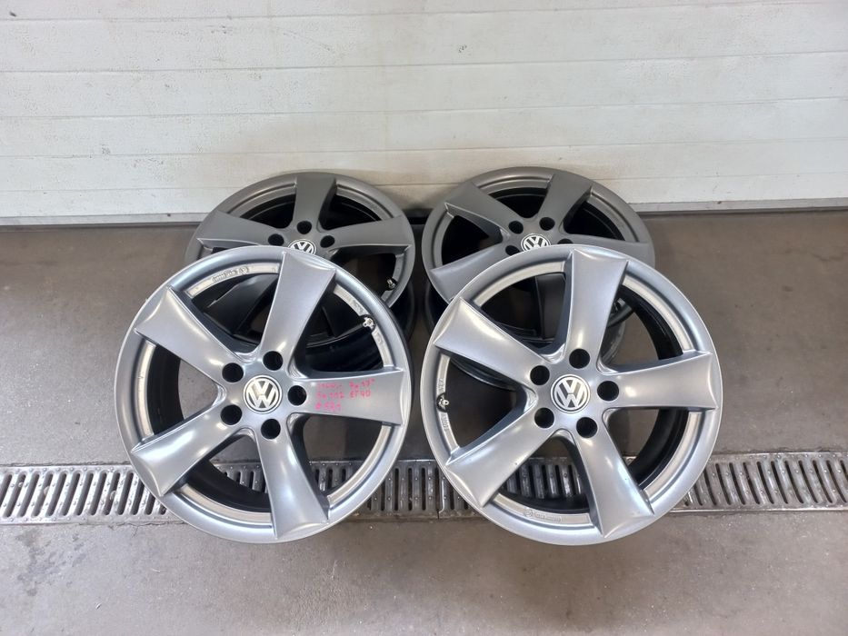 Felgi aluminiowe 17" 5x112 do VW - ŁADNY STAN!.