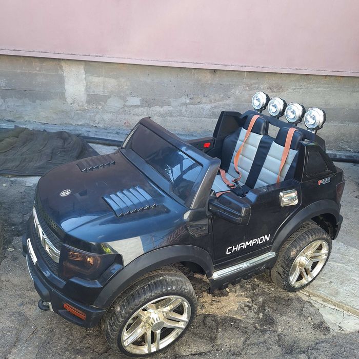 Продам дитяча машинка