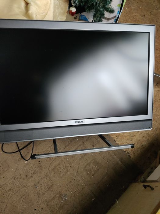 Телевізор. Fjlips..діагональ 62см. повністю робочий.ДУ.пульт робочий.