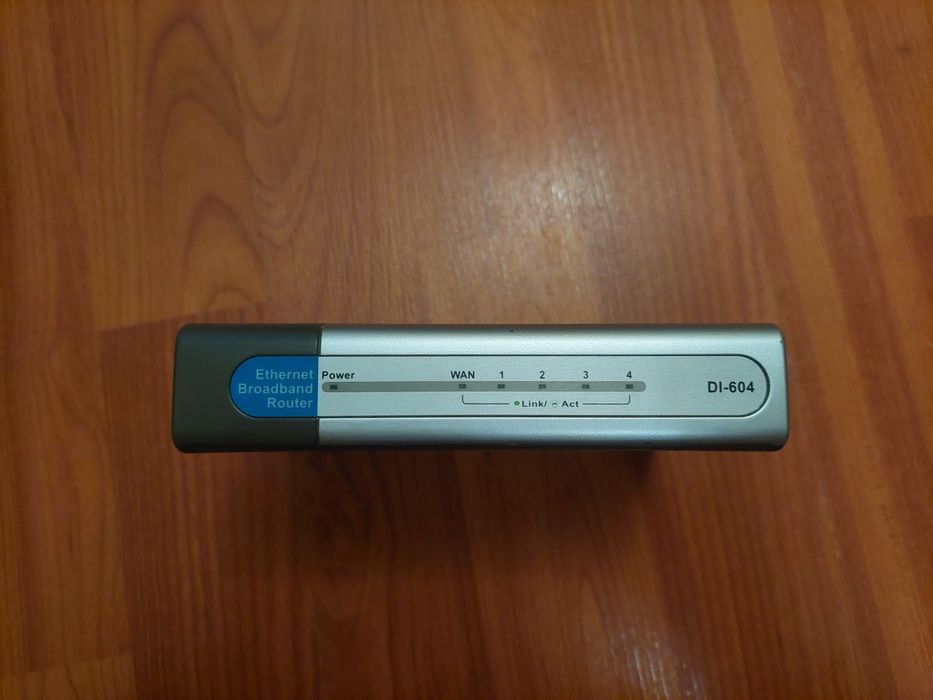 Роутер D-Link DI-604
