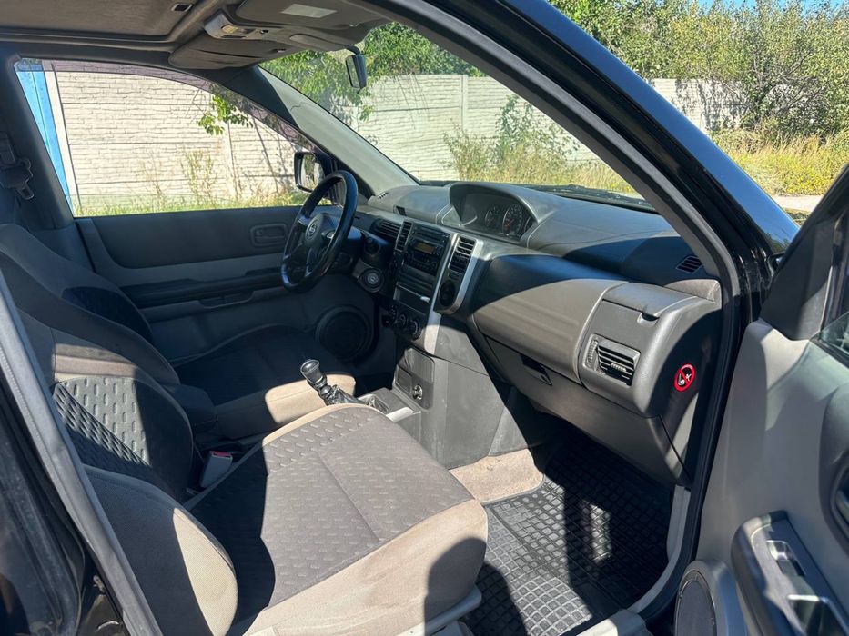 Nissan X-Trail 2003 року 2.2 дизель