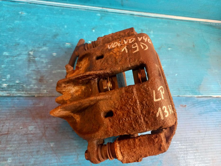 Zacisk Hamulcowy lewy przód przedni Volvo V40 1.9D