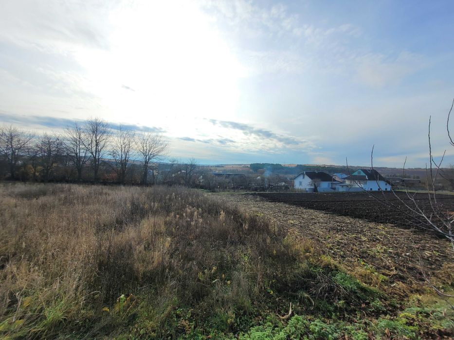 Землельна ділянка С/Г. Центр Колодіївки. 5 км до Івано-Франківська