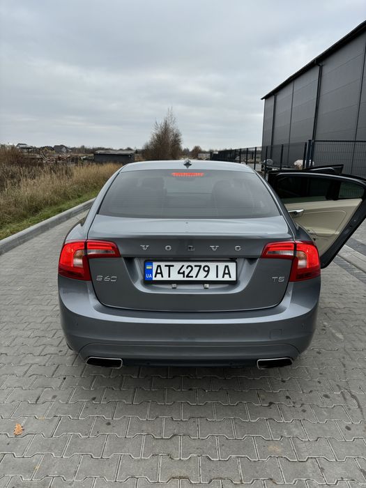 Volvo S60 (2015р)