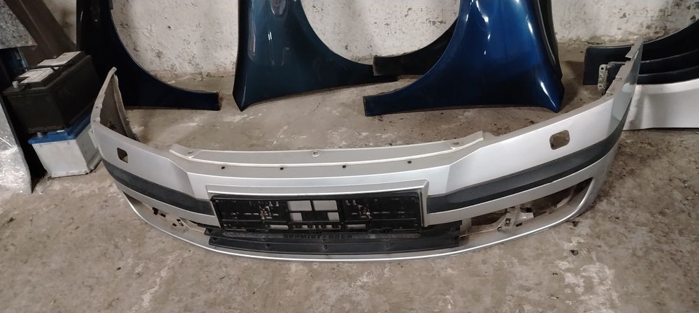 Передній бампер шкода а5  skoda a5