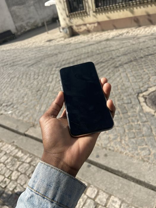 Iphone 11promax 256GB