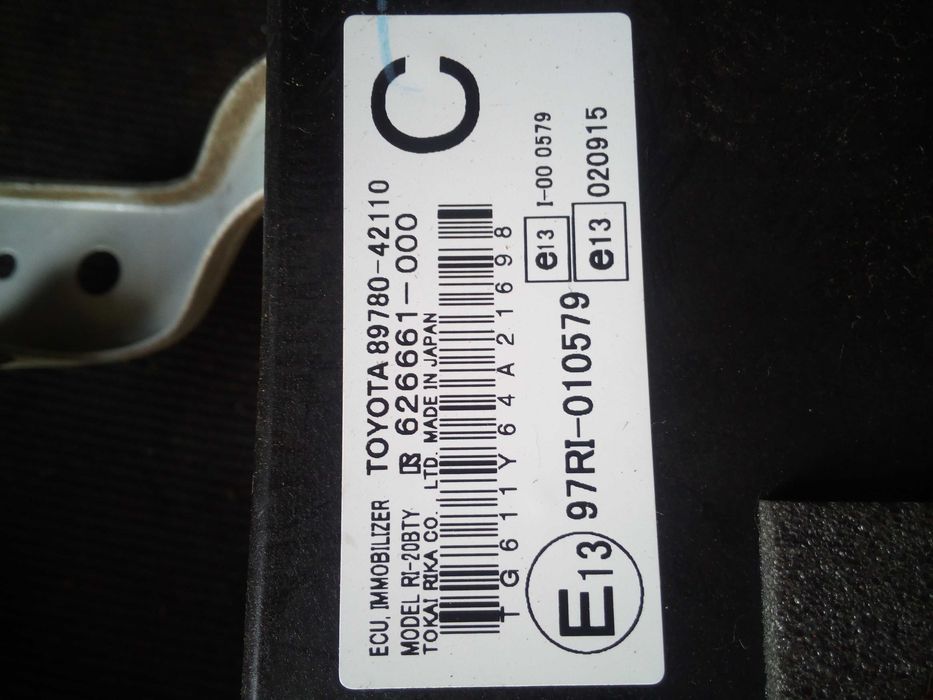 toyota RAV4 III 06-09 2,2 d-cat komputer zestaw EU