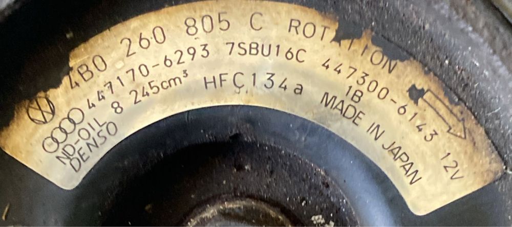 Компресор кондиціонера Audi A6 C5 2.5 tdi 1997-2005 4B0260805C