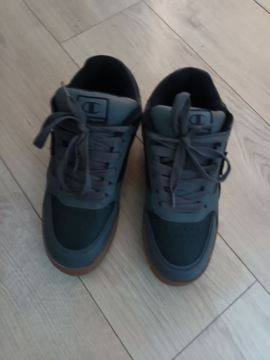 Buty chlopiece nowe rozmiar 42