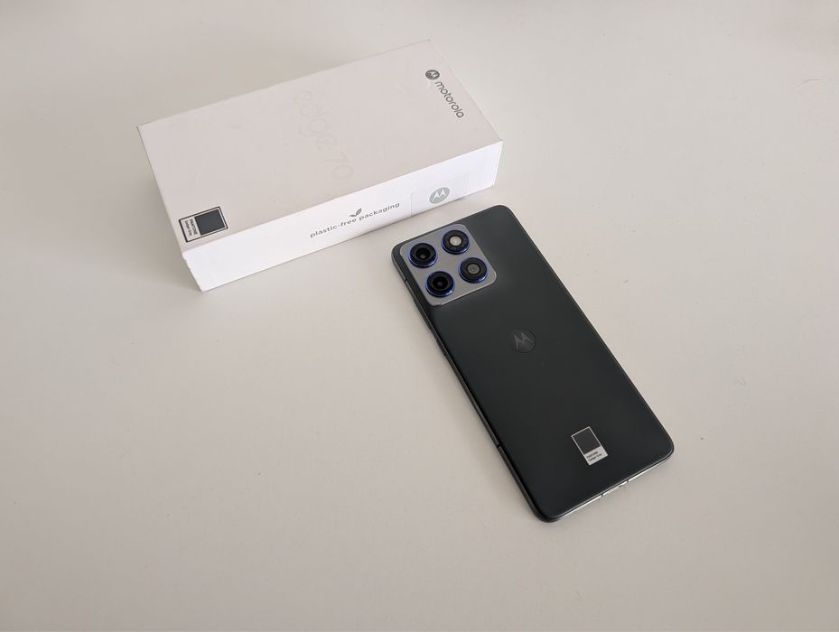Motorola Edge 70 - 12/512Gb - Cinza