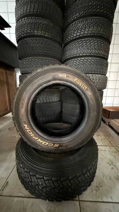 Vendo 22 pneus Pirelli Scorpion 185-70 R15 Rally K4A e K6 ASYMMETRIC TREAD PATERN EXCELLENT TRACTION