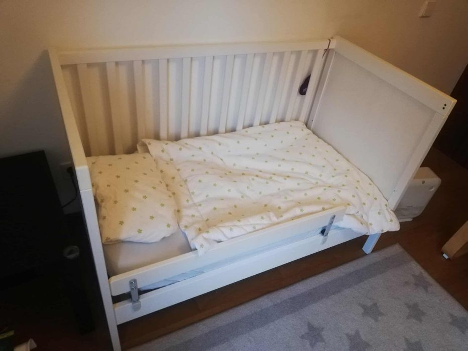 Berço Sundvik em muito bom estado