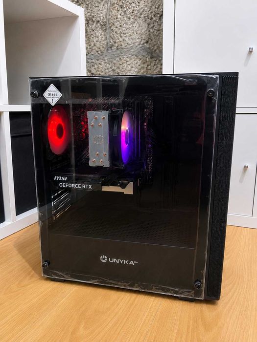 Torre Gaming RTX 5060 8GB + Ryzen 5 7500 32GB RAM – Pouco Uso | Garantia