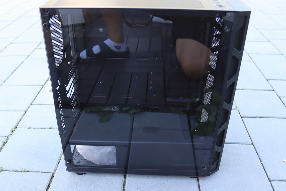 Obudowa Silver Monkey Chest TGM Midi Tower czarny (8731)