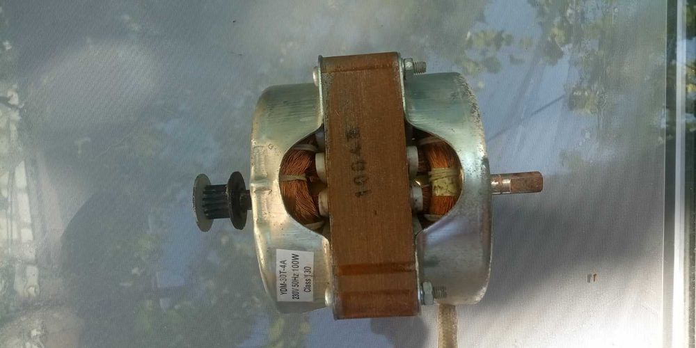 єлектродвигун для хлібопічки