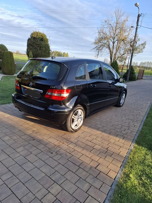 Mercedes B180 CDI 109 KM automat