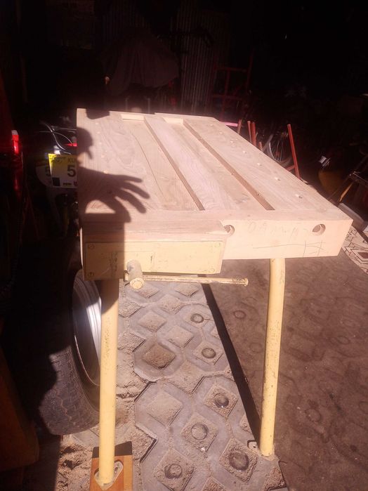 Strugnica, warsztat stolarski, stół warsztatowy.
