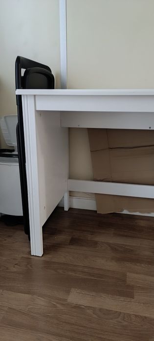 Vendo secretária IKEA como nova