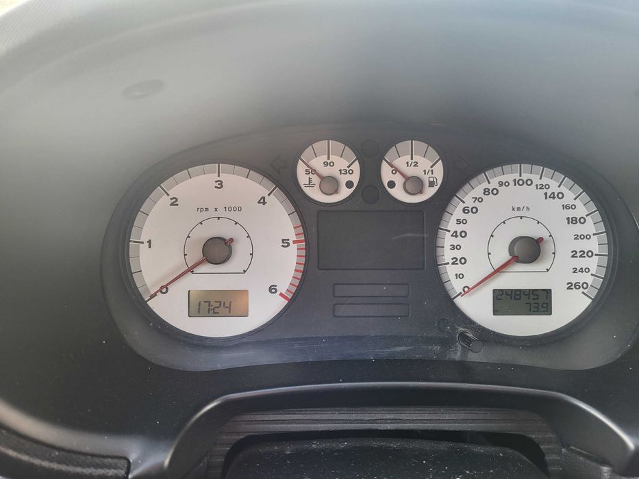 Leon Fr Comercial 150cv