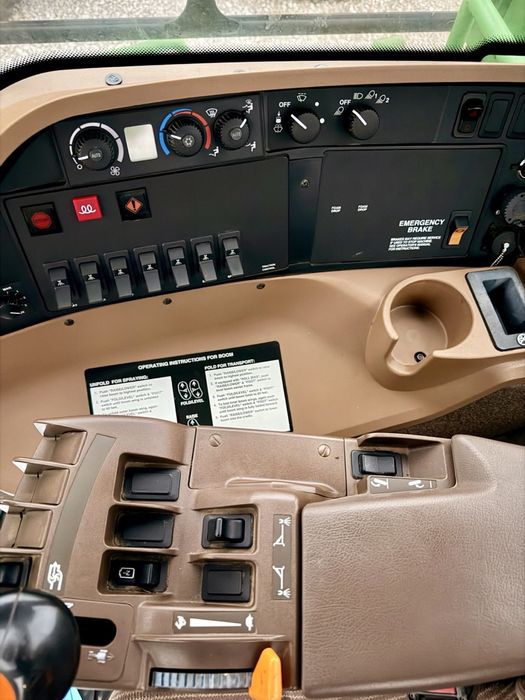 Обприскувач самохідний John Deere