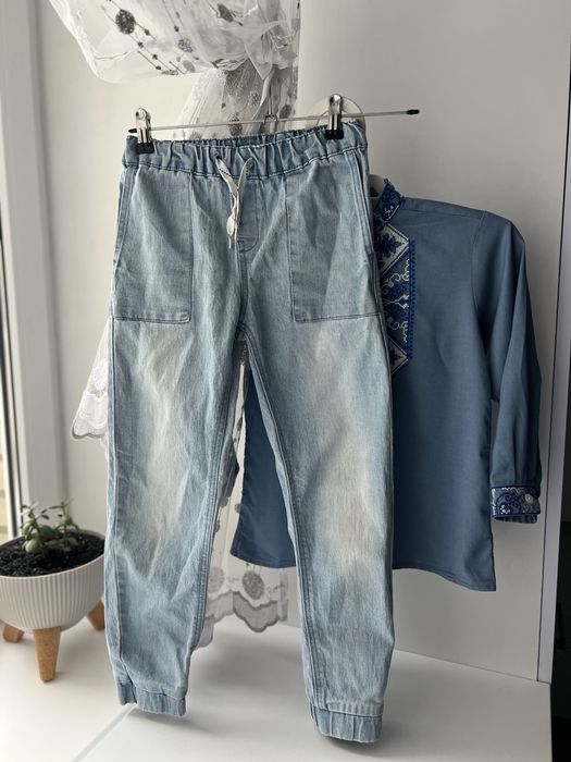 Вишиванка для хлопця 110-116розмір(5-6років)і штани