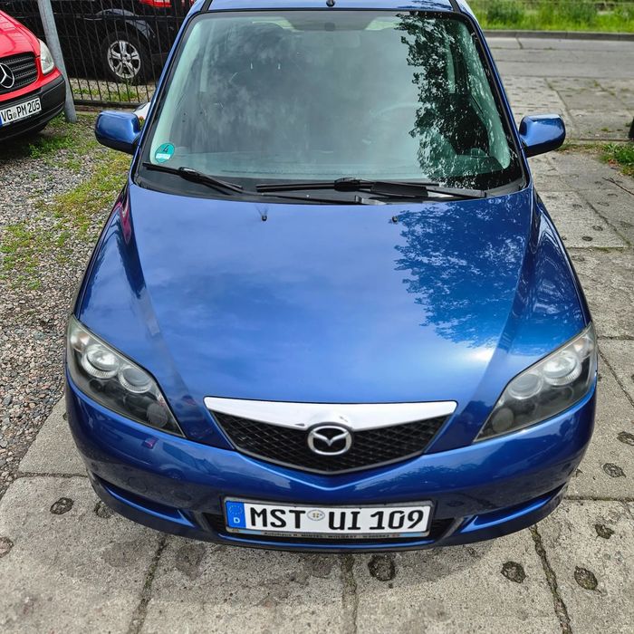 Mazda 2 Z gwarancją*Klimatyzacja*2-gi komplet felg