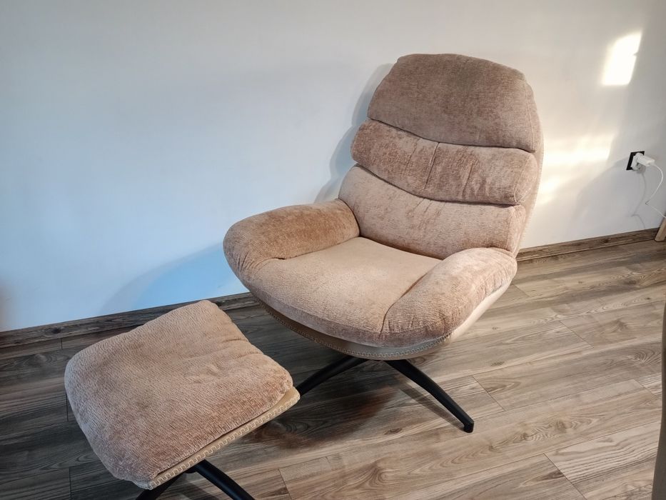 Fotel obrotowy Agata meble