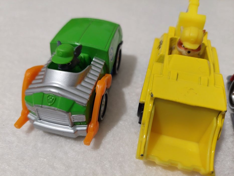 Carrinhos patrulha pata