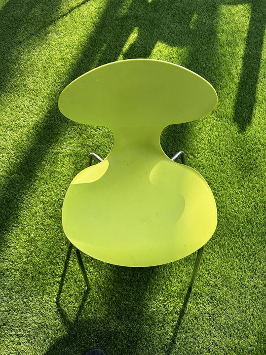 Cadeiras verdes ou azuis