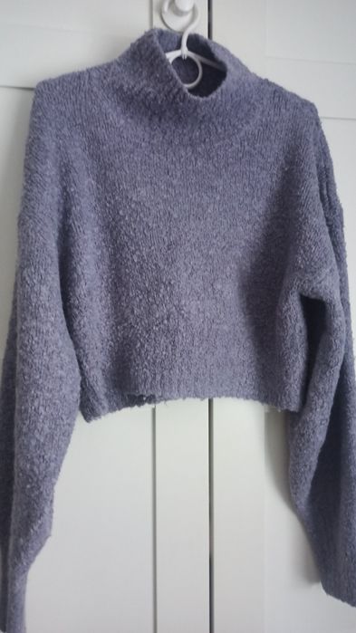 Liliowy sweterek firmy Monki roz. M