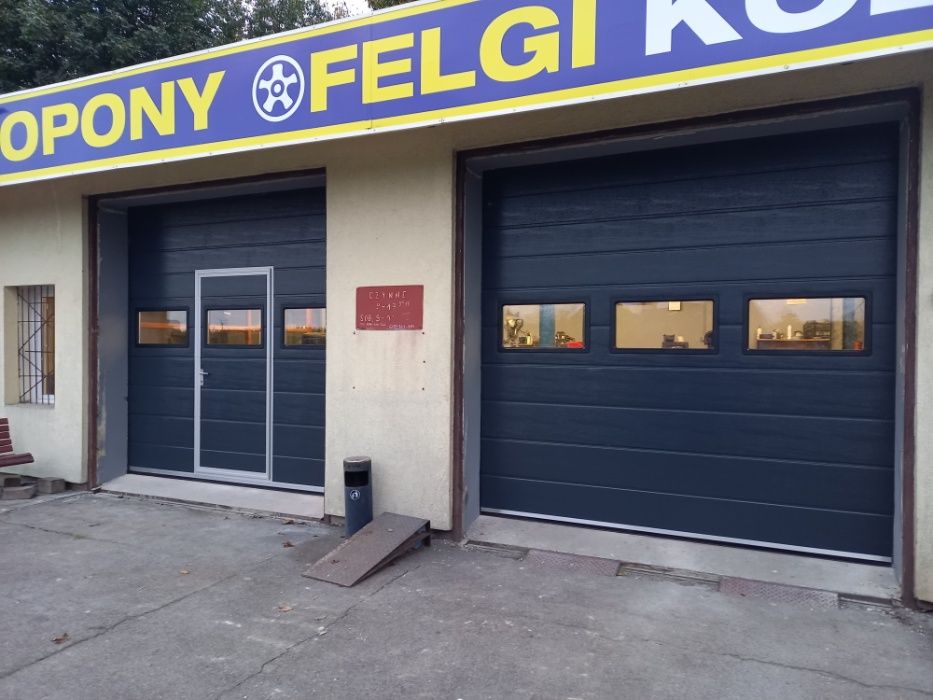 PRODUCENT brama segmentowa garażowa przemysłowa panelowa LUBLIN