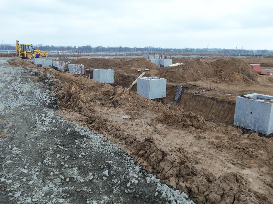 Бетонные работы, монолитные конструкции, бетонный фундамент