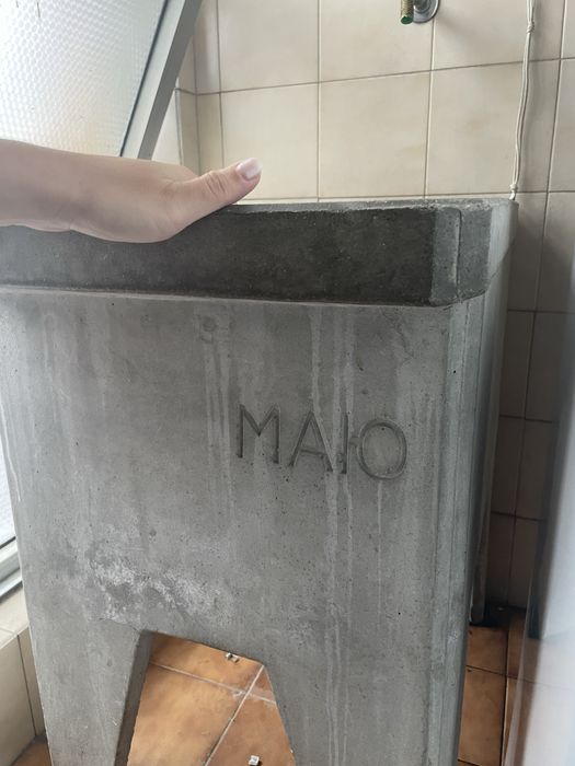 Tanque em betão como novo