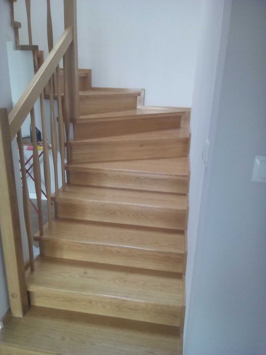 schody, stopnie, blaty, parapety drewniane, jesion, dąb