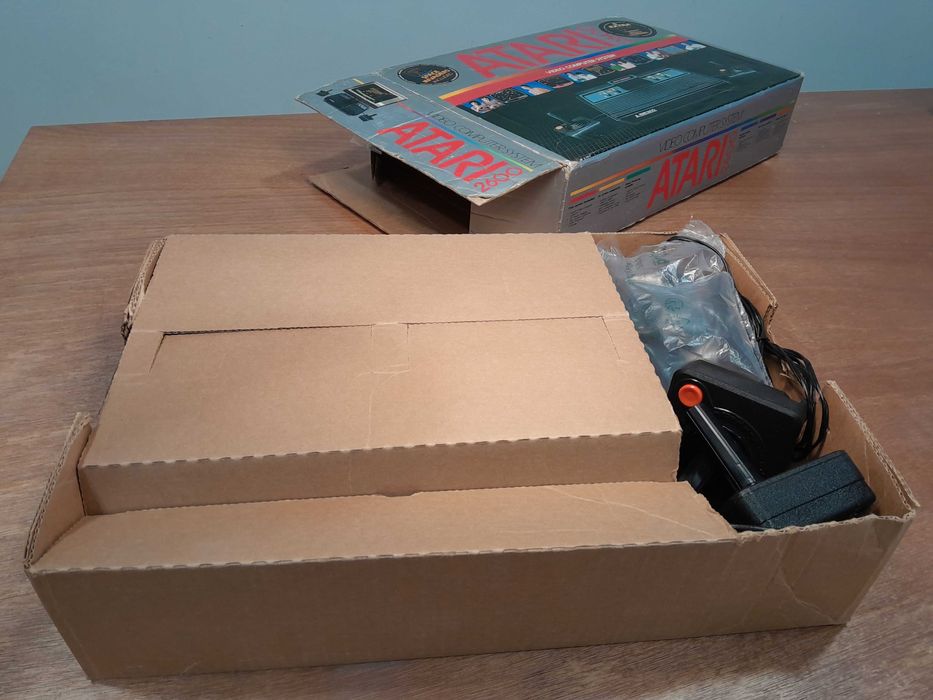 ATARI 2600 - consola original na caixa - PAL - TESTADA!64551261664641122