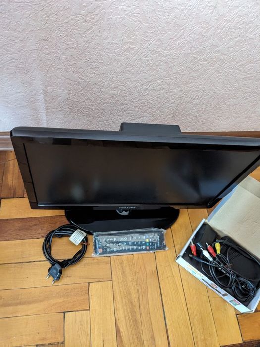 Украинский смартLG 65", Philips 65"
