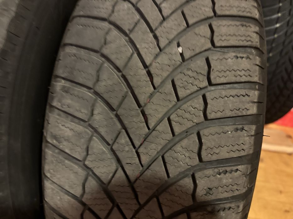 Зимова резина Bridgestone blizzak LM 005 205/55 R16