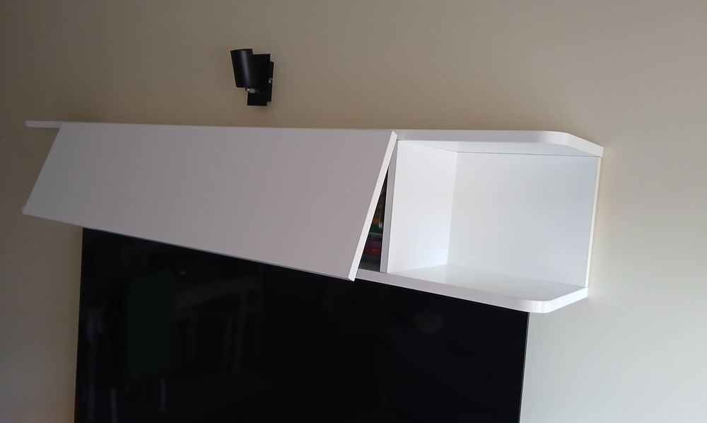 Movel TV - Lacado branco 160cm