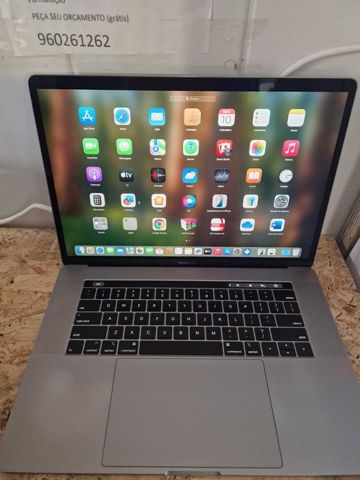 MacBook Pro TOUCH BAR 15 pol 2018 16gb ram