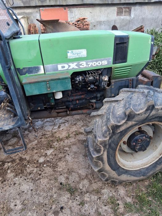 trator Deutz-FAHR