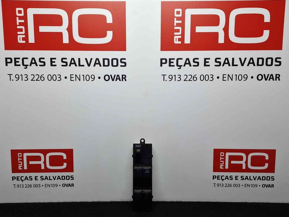 Comando / Botão / Interruptor Vidros Frente Esquerdo - NISSAN NOTE
