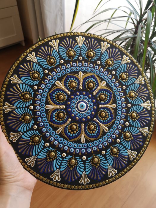 Disponível Portes Incluídos Mandala 30 cms Pintada à Mão