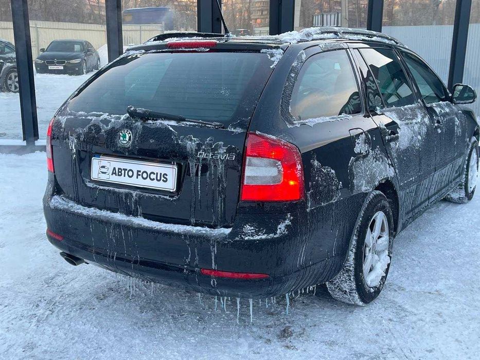 Skoda Octavia A5 Combi 2011 1.8 Бензин АКПП Обмін / кредит / лізинг