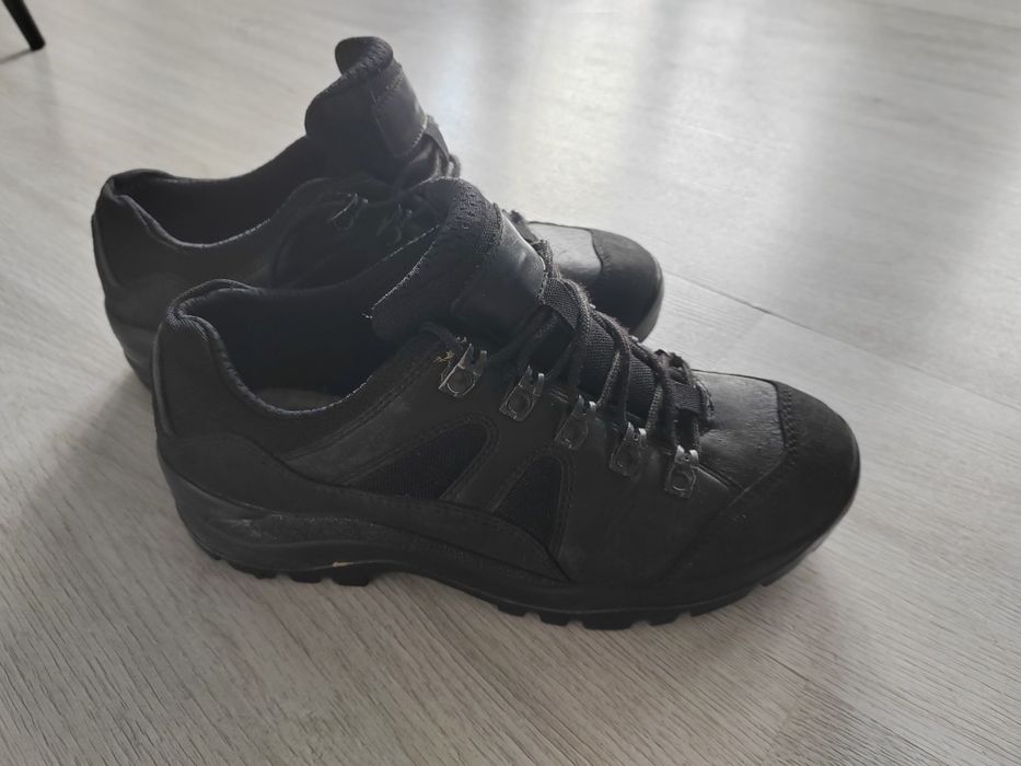Trapery buty trekingowe czarne skóra Wojas