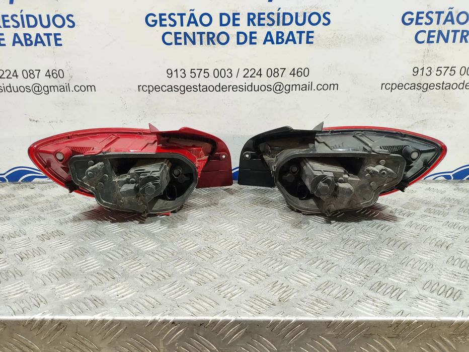 - Conjunto Farolins Led Tras Traseiro Direito Esquerdo Seat Ibiza 4 IV