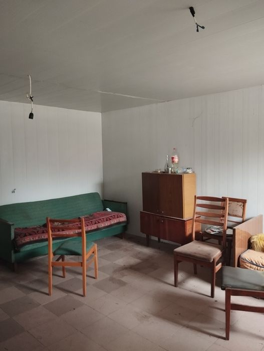 Продам дом можно и под  магазин  Нововодолажский район  Вільхуватка.