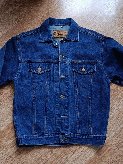 Джинсова курточка