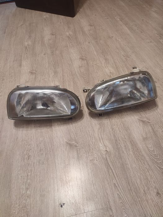 Фари Golf 3 гарний стан